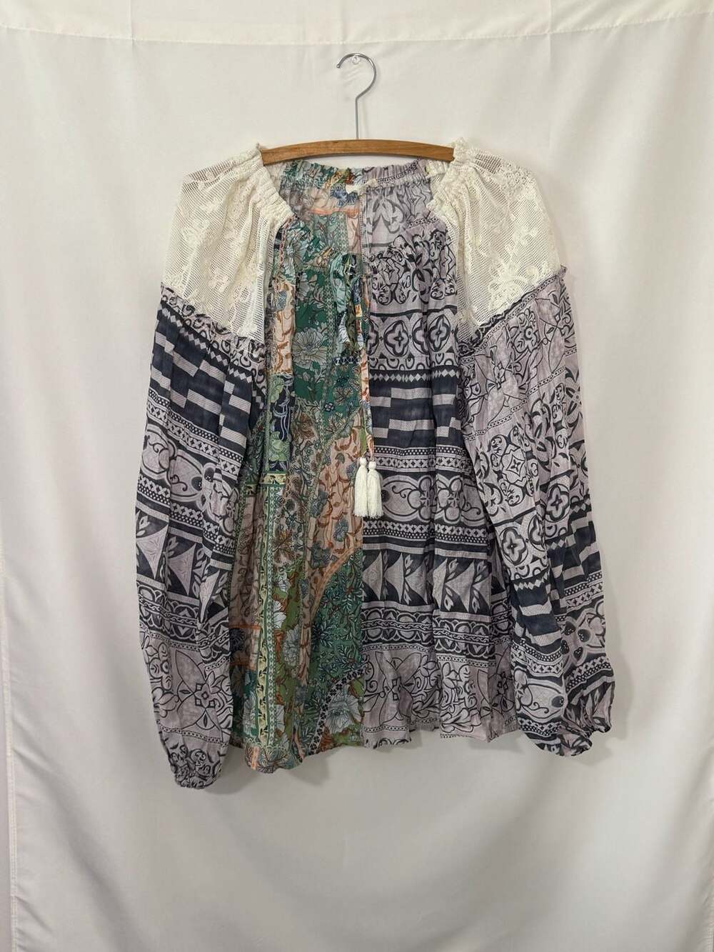 Easel Patchwork Blouse Size 1X Multicolor Boho Long Sleeve Lace Trim